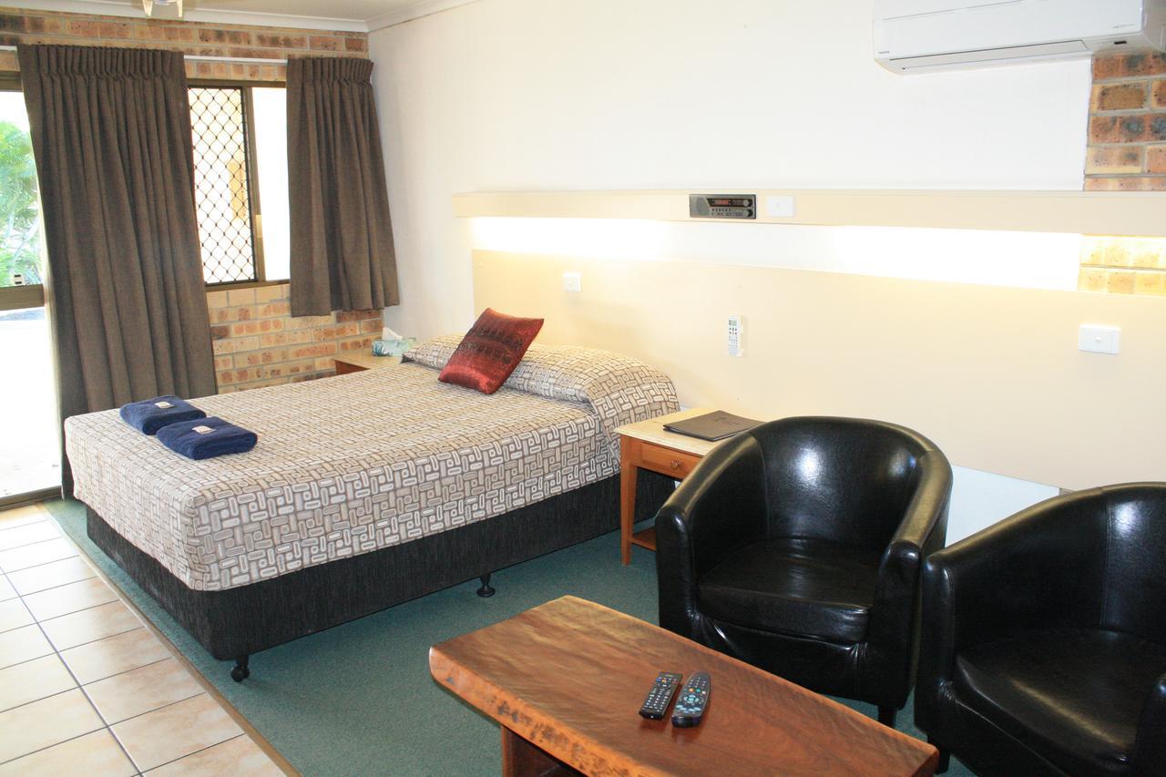 Central Motel Gin Gin Εξωτερικό φωτογραφία