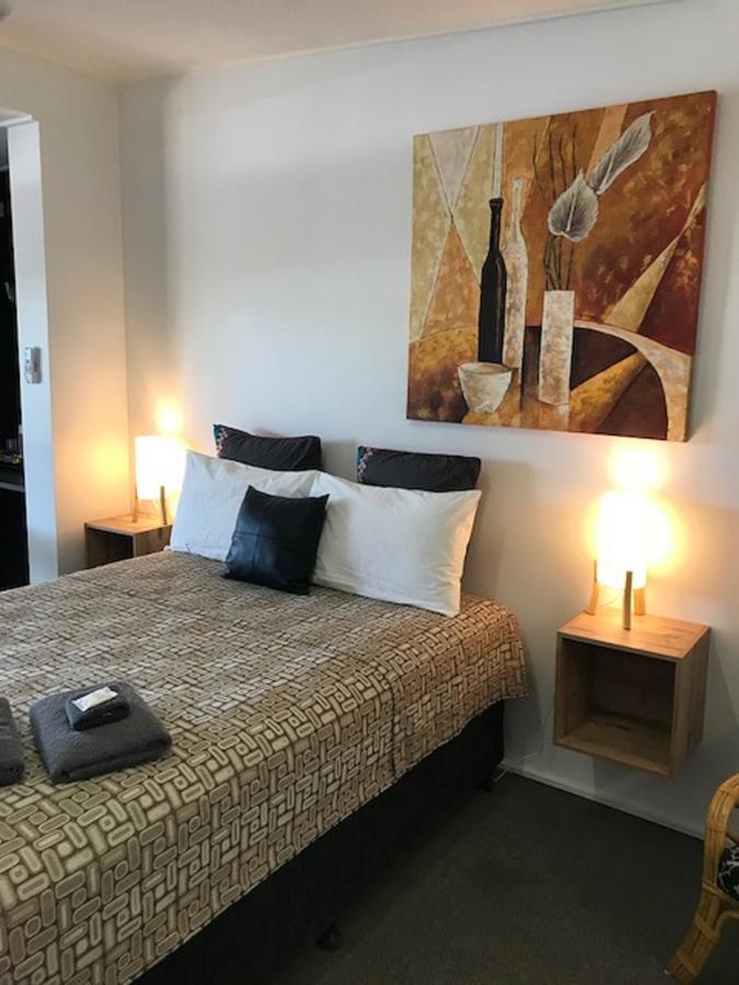 Central Motel Gin Gin Εξωτερικό φωτογραφία